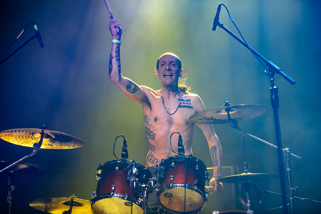 Vio-lence & Exhorder